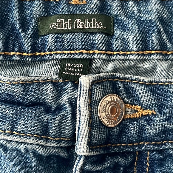 Jean Shorts - Picture 2 of 3